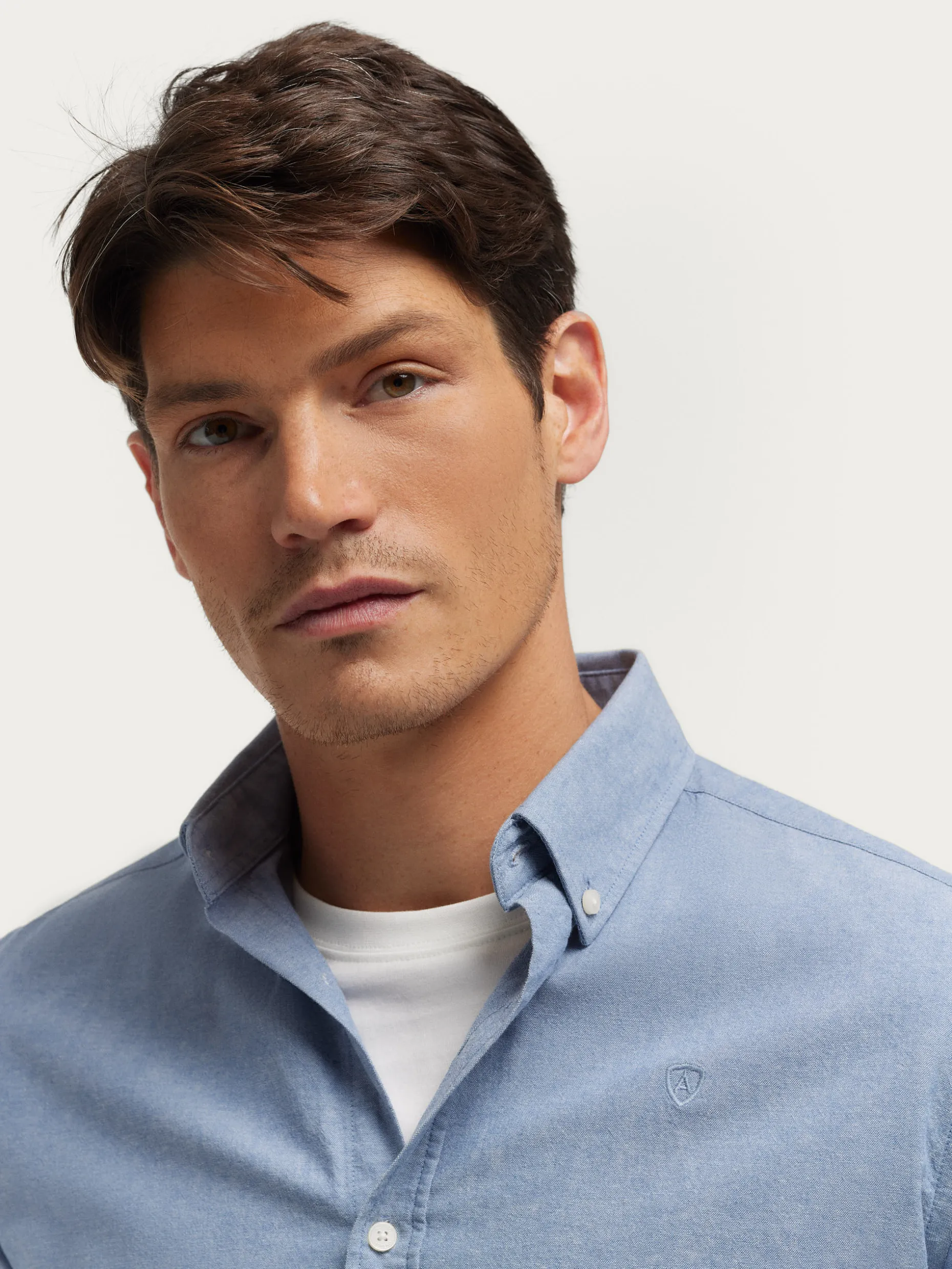 CAMISA OXFORD CHAMBRAY AZUL