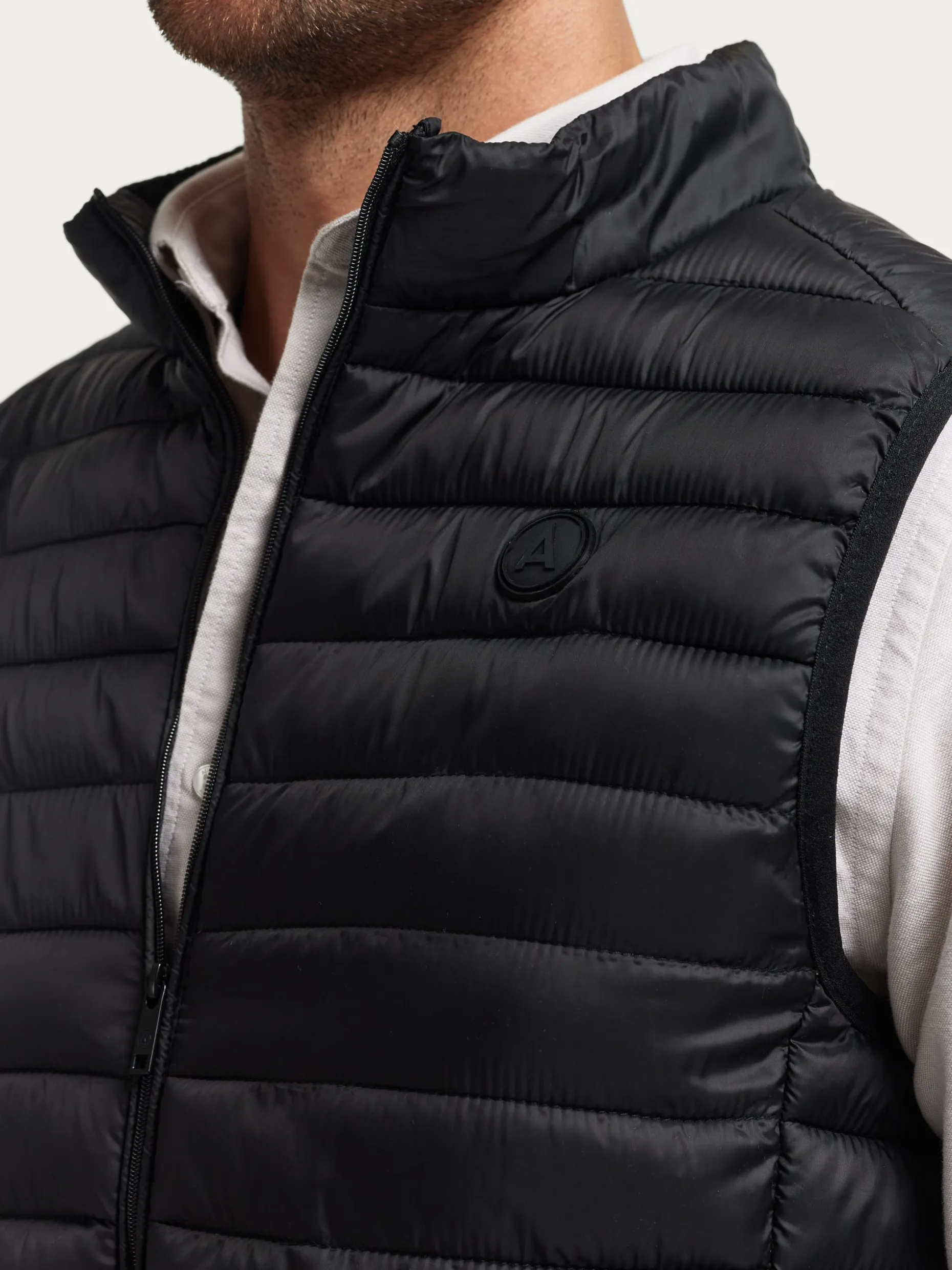 CHALECO NIRO NEGRO