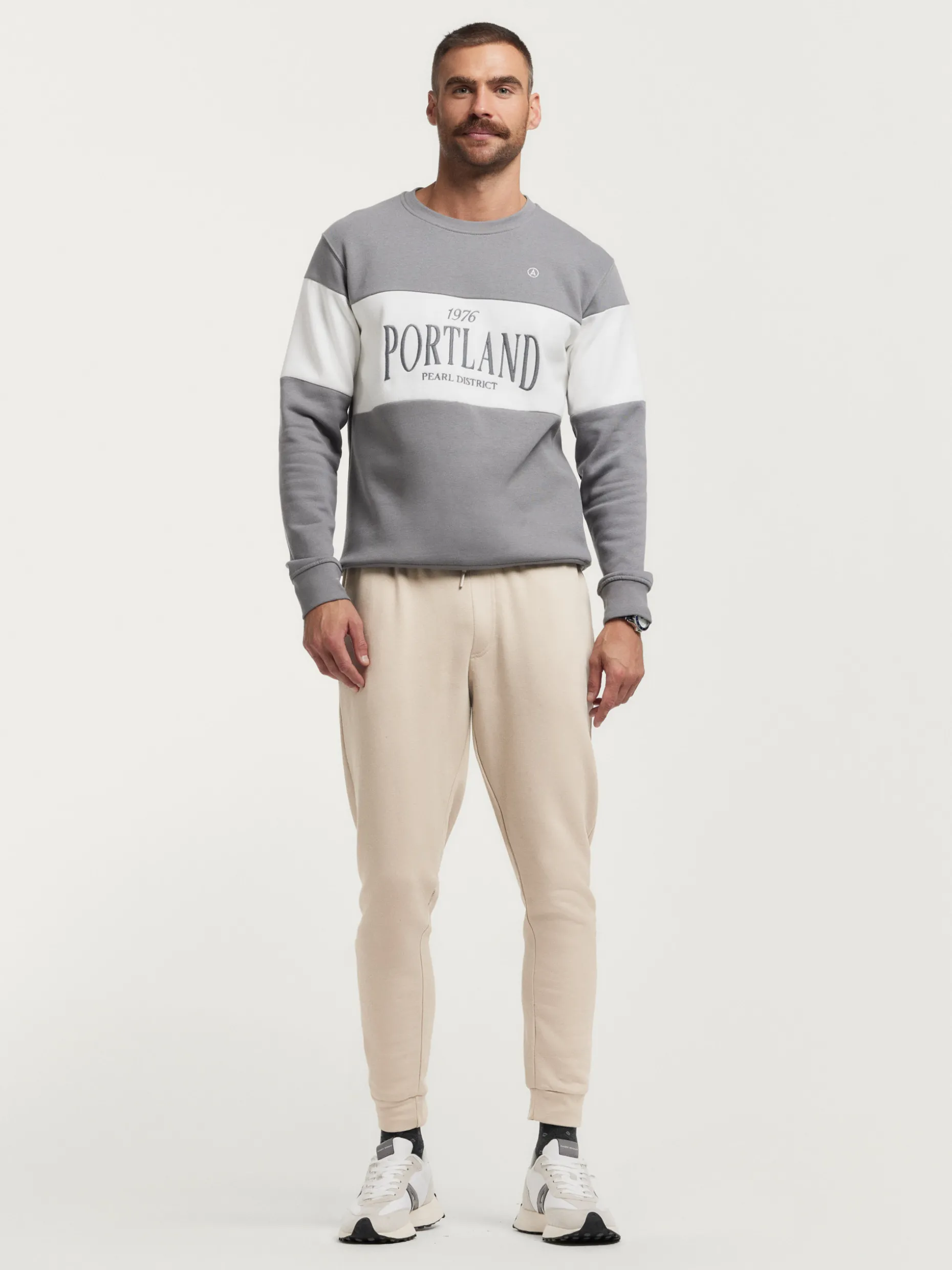 JOGGER BASIC BEIGE