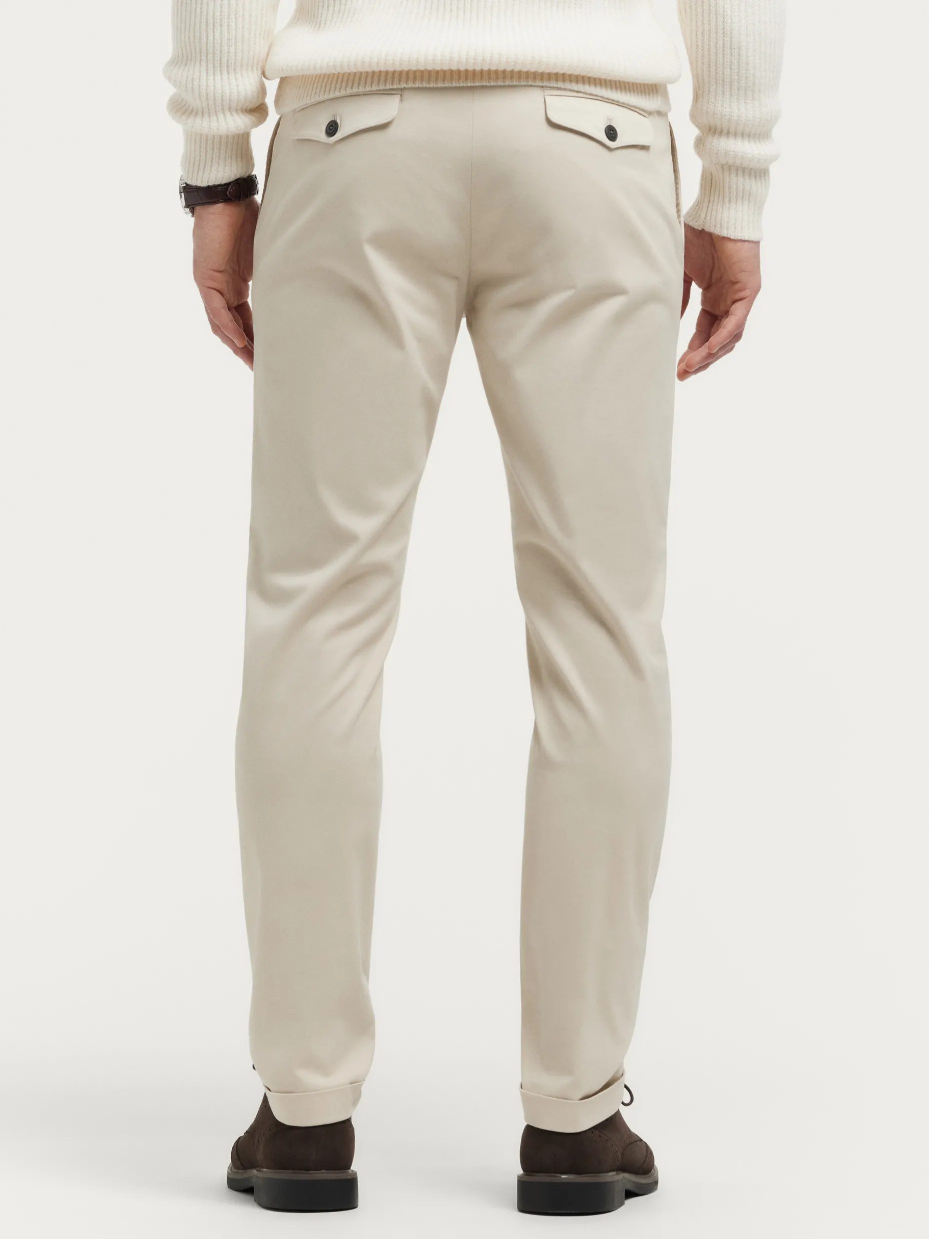 PANTALON CARROT CRUDO