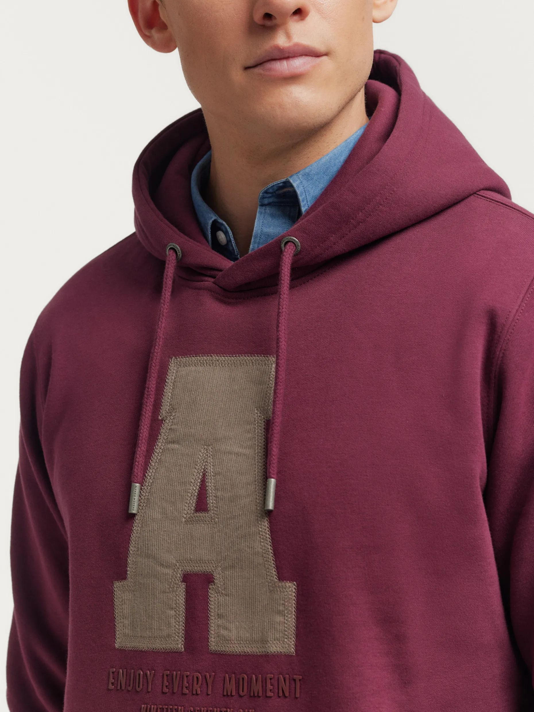 SUDADERA MOMENT BURDEOS